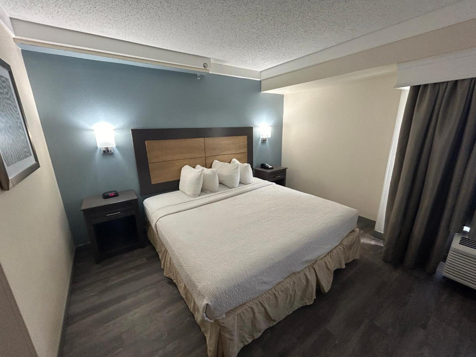 Airport Inn Fort Myers Exterior photo